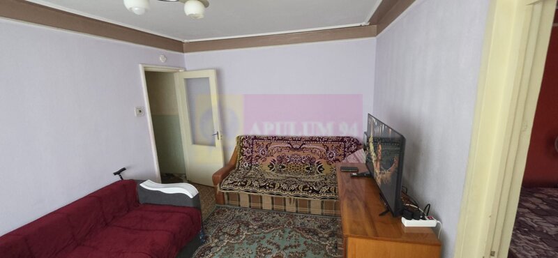 Apartament 2 camere de vanzare in Campina